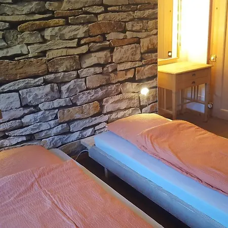 Haus Corina 아파트 *