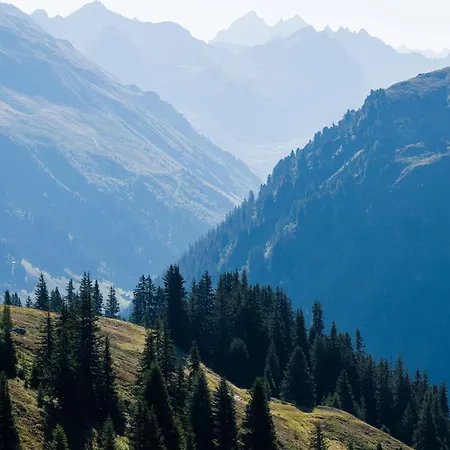 아파트 Haus Corina *