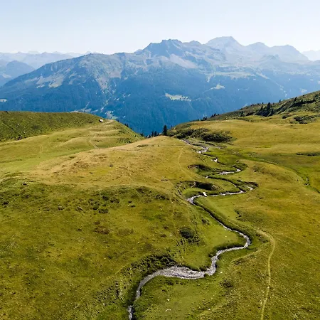 Haus Corina 아파트 클로스터스